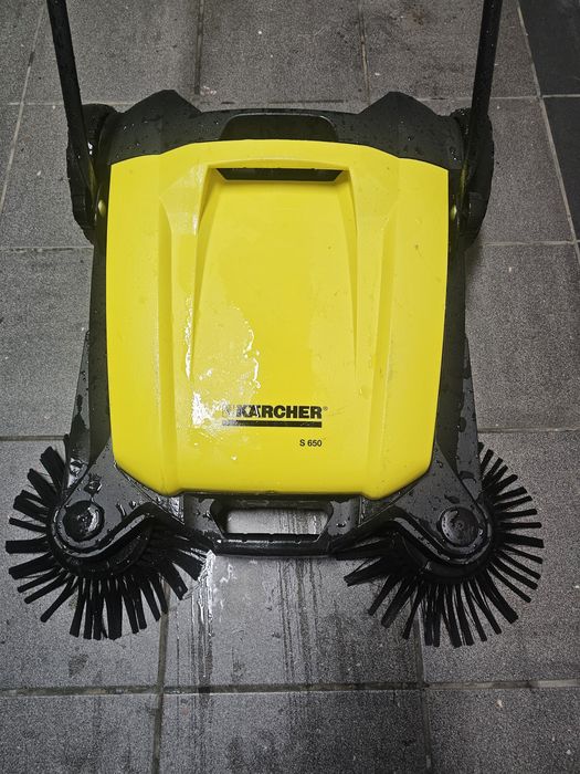 Zamiatarka Karcher S 650 sprawna
