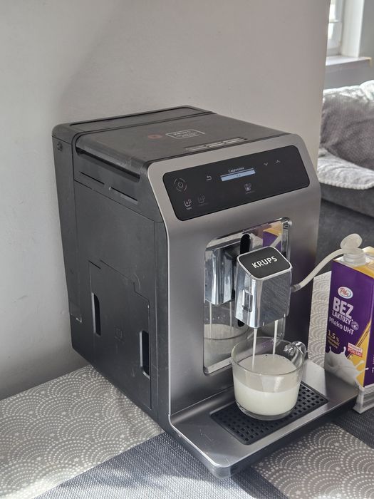 Ekspres Krups ea89