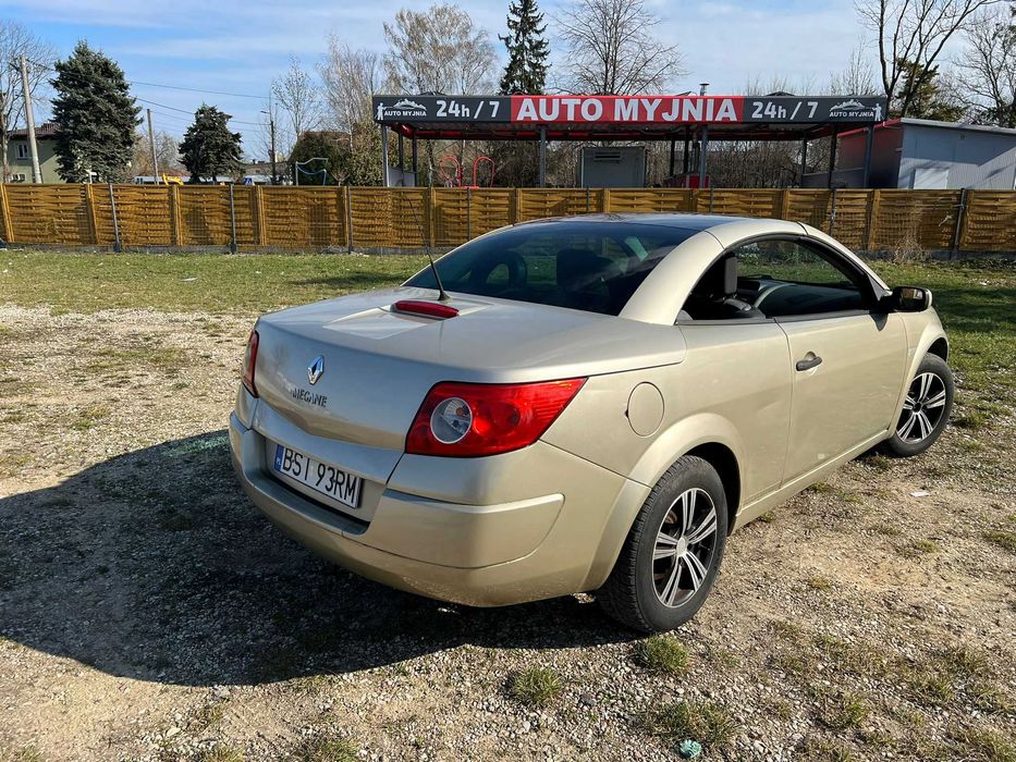 Renault Megane Cabrio 1.6 benzyna 202 tys. km.