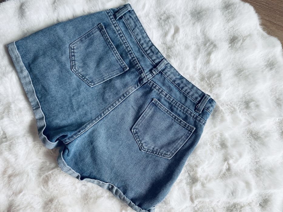 Джинсові жіночі шорти, розмір S