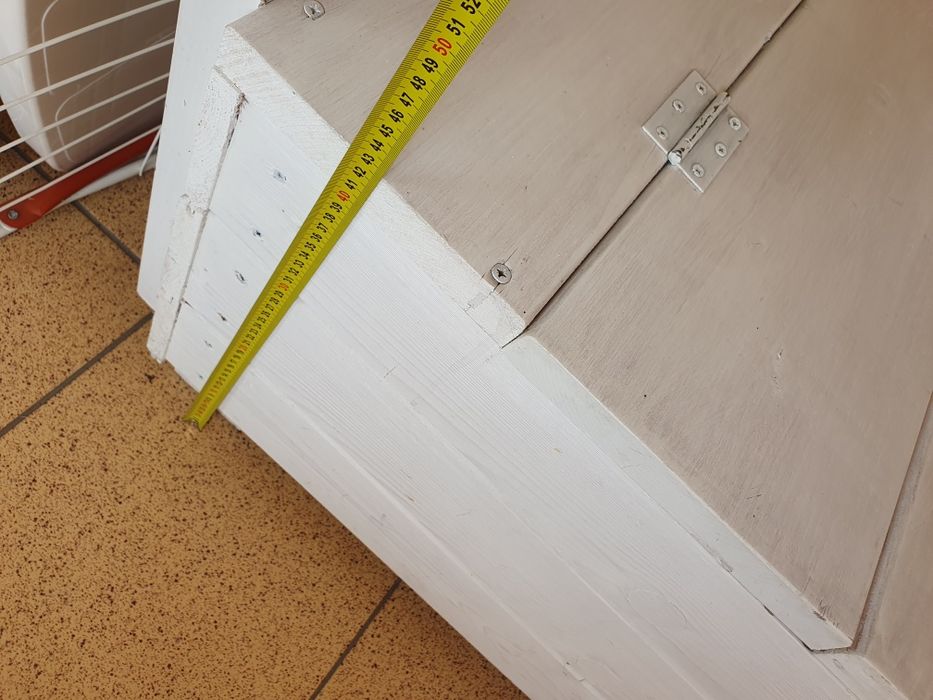 Sofa, siedziska tarasowe, skrzynie z poduchami