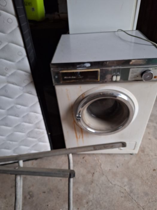 Maquina de lavar roupa