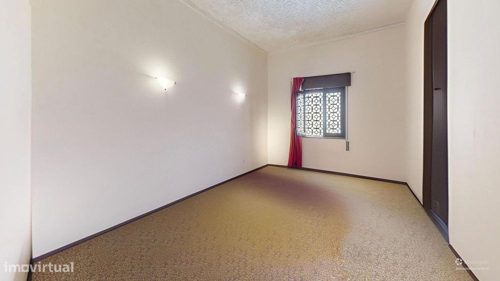 T4 para renovar - Portimão Central