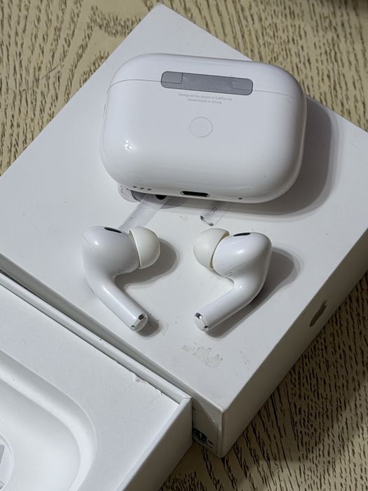 AirPods Pro 2nd Generation with MagSafe Charging Case