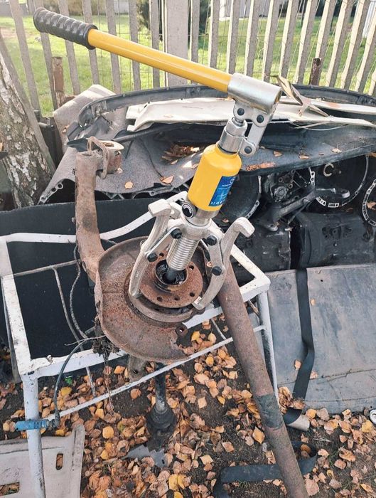 Profesjonalny ściągacz hydrauliczny 5T – piasty, łożyska, sprzęgła, koła pasowe i przekładnie