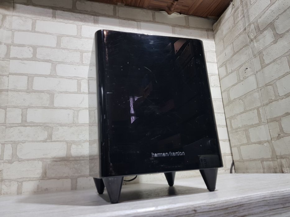 Активний сабвуфер HARMAN KARDON HKTS 200/210 SUB, +4.,  Б/у