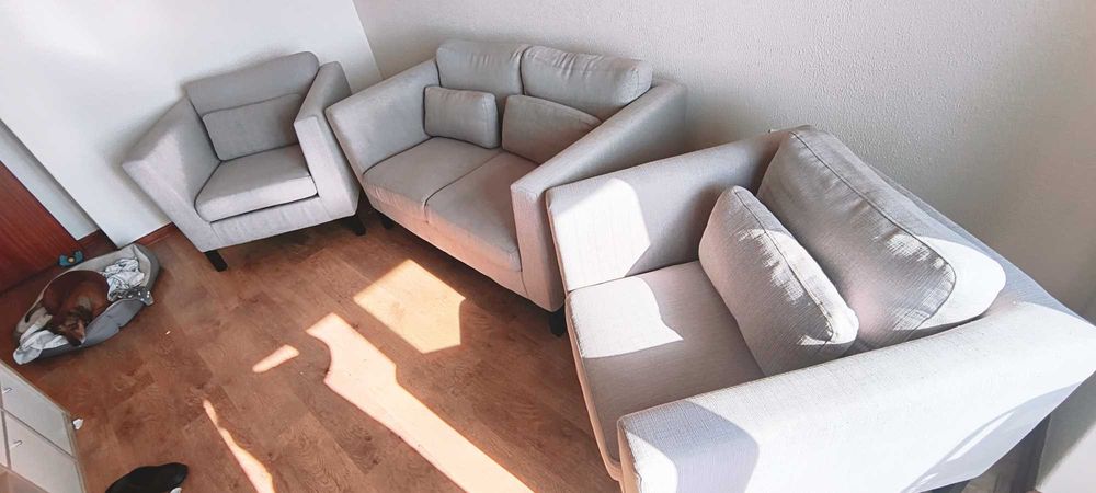 Sofá e poltronas