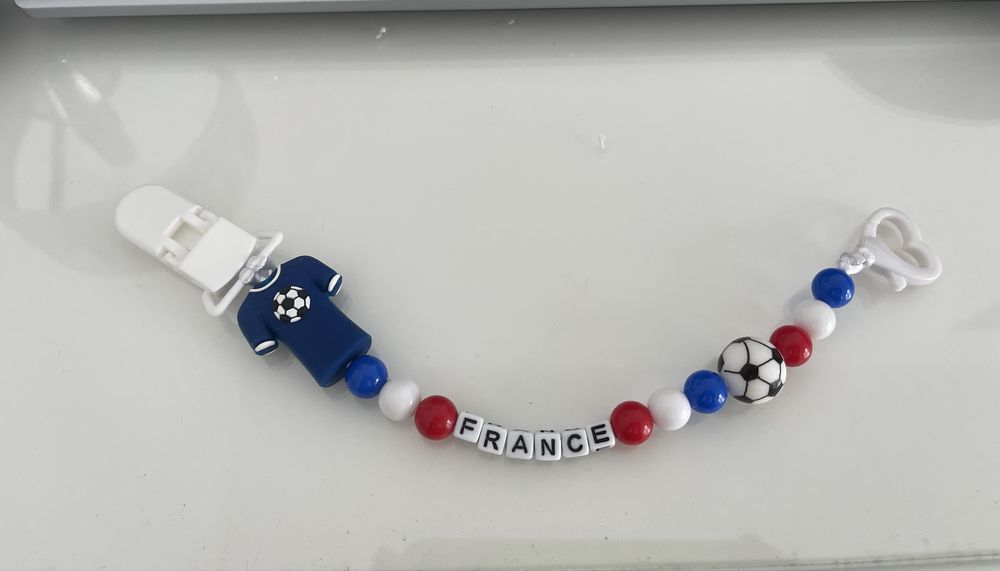 Correntes de chucha personalizadas.