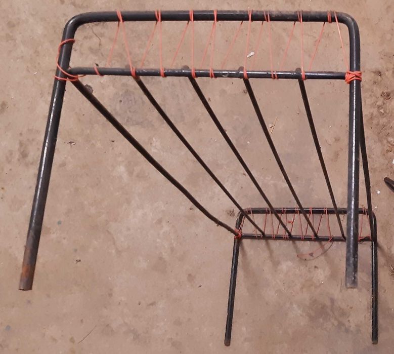 PRL stojak metalowy