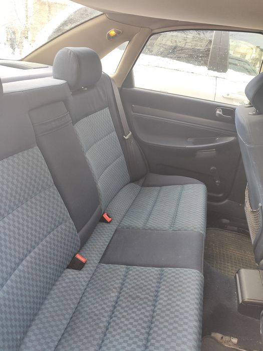 Ауди А4 В5 1.8 бензин