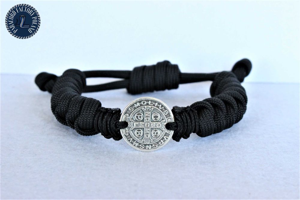 Bransoletka z medalikiem św. Michał Archanioł/Benedyktyński paracord