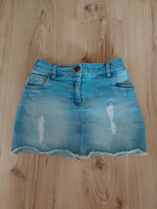 Dziewczęca spódniczka jeans