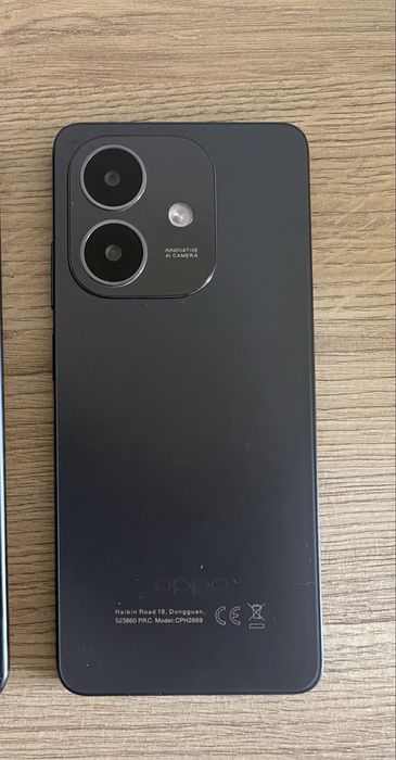 Oppo A40 Preto