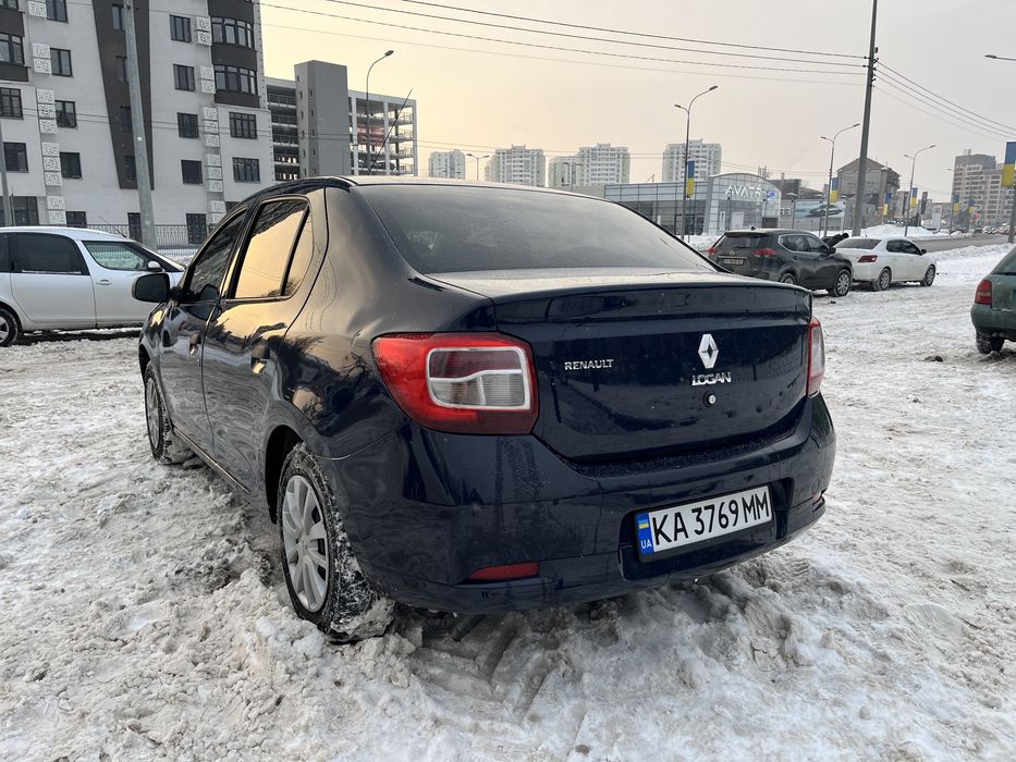Renault Logan 2 1.6 газ/бензин