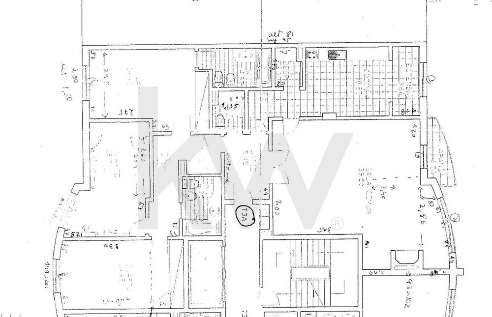 Apartamento T3 | 135 m2 de área bruta privativa | 2 lugares de garagem