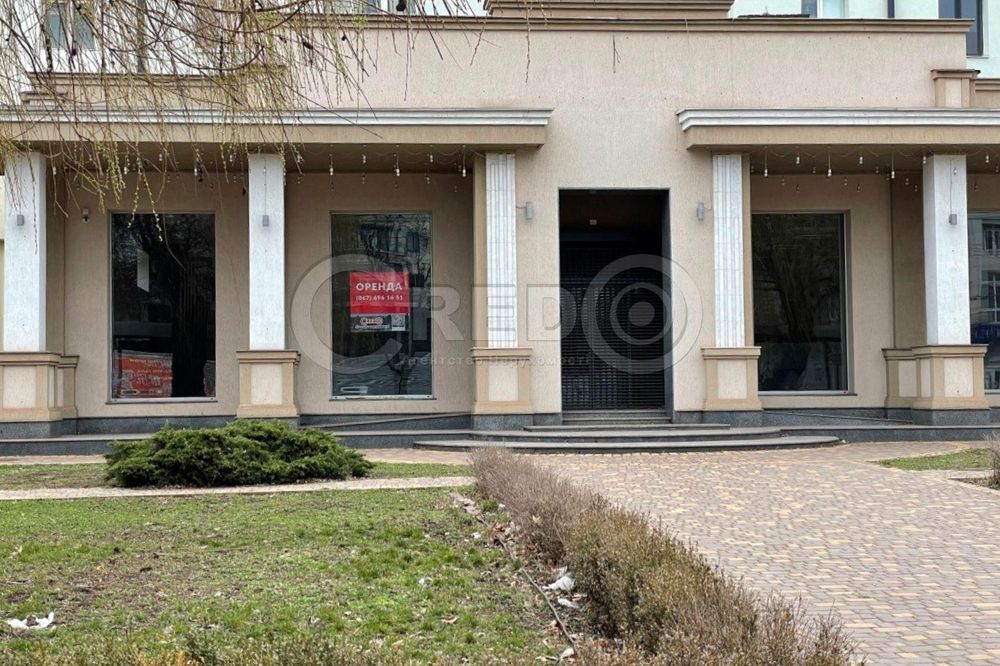 Оренда магазину в центрі міста, пр.Університетський.