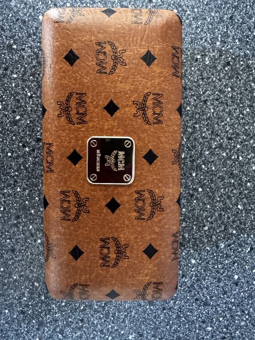 Okulary przeciwsloneczne MCM jak nowe