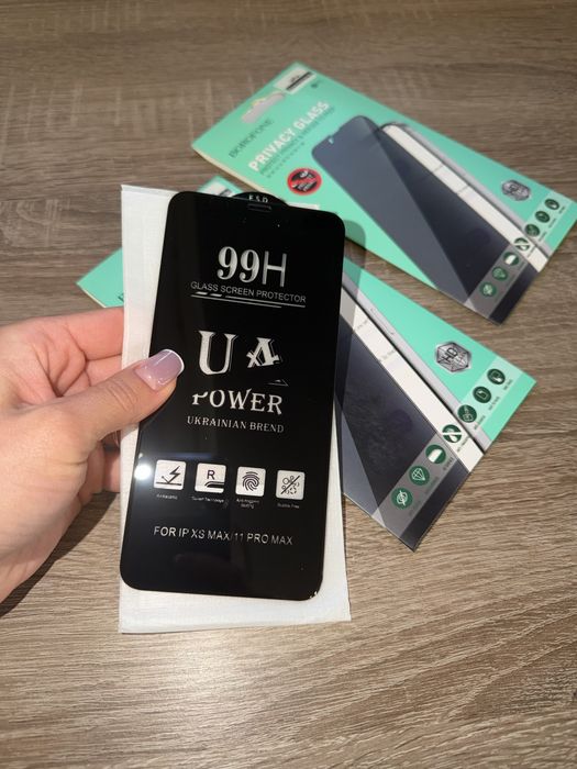 Скло для iphone 11, 15 будь яке 40 грн/нові