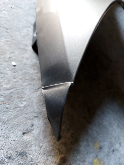 Крило ліве Golf sportsvan