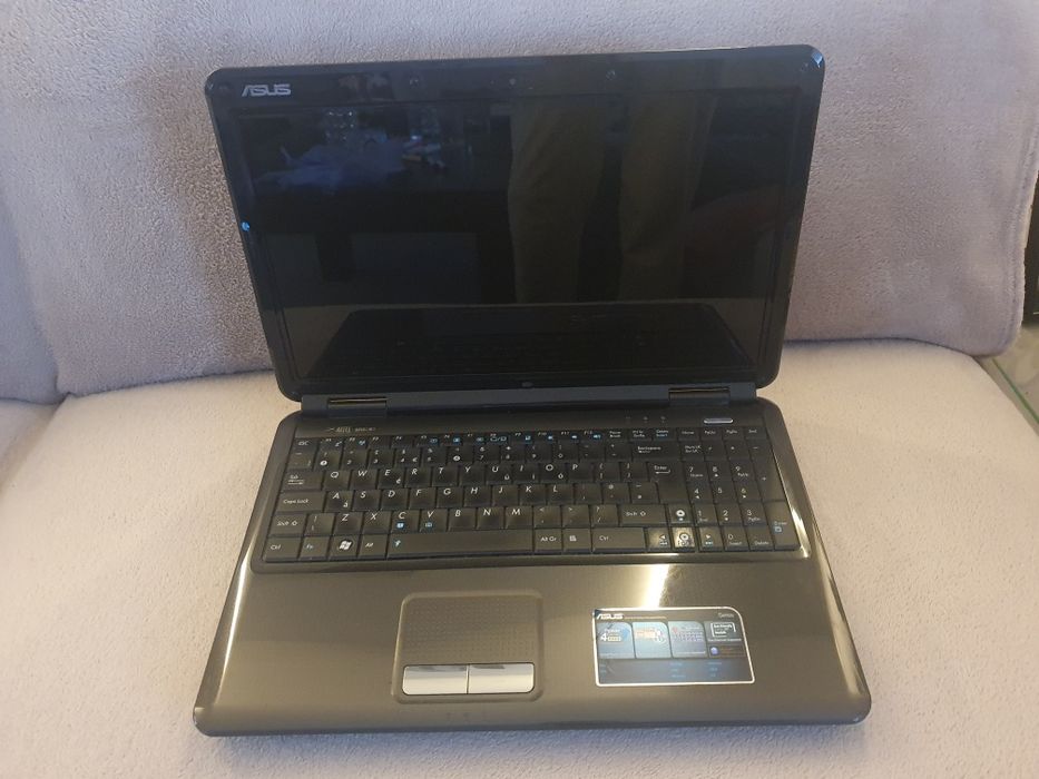 Laptop,komputer Asus Altec SRS używany