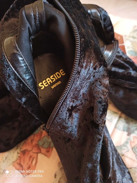 Botas novos com etiqueta