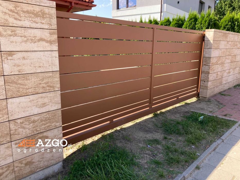 Ogrodzenie murowane frontowe z bloczków (Joniec ®) fundament