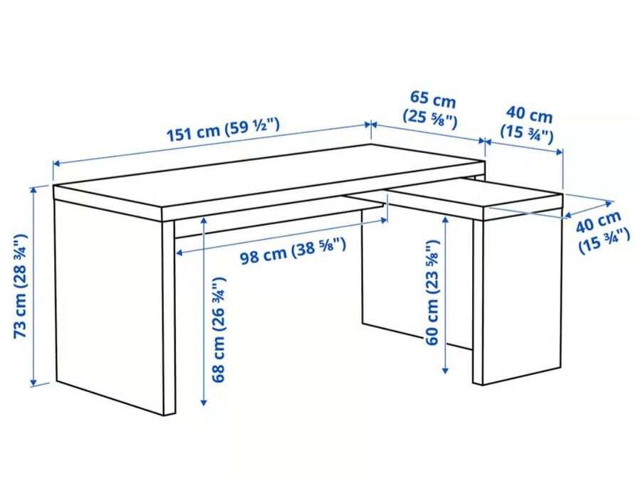 Secretária Malm com painel extraível