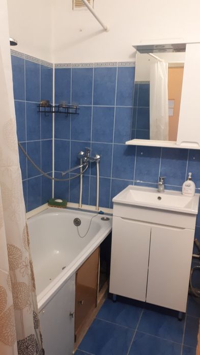 Продам  3 ну. Кв.в центрі. З  А/О.