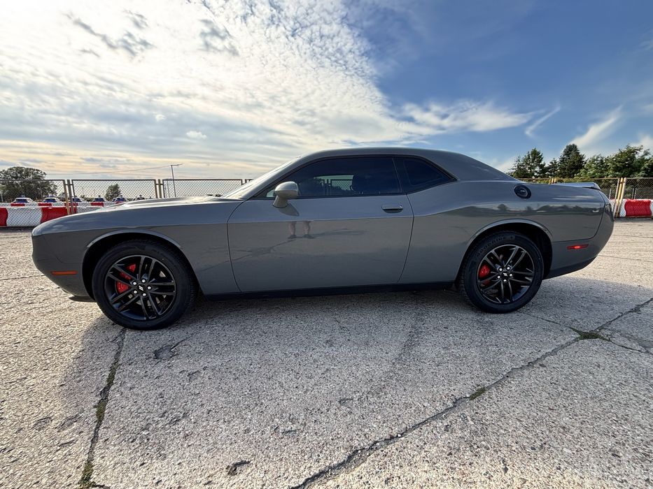Dodge Challenger STX 4x4 AWD 2019r 3,6l zamiana