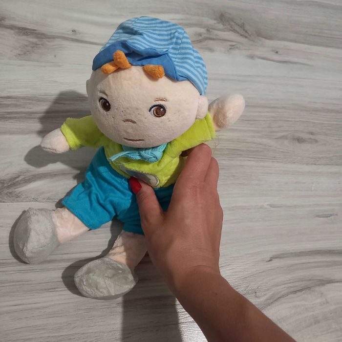 Ludzik chłopiec miś zabawka pluszak