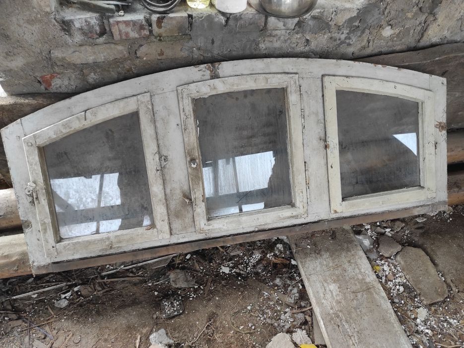 Okno przedwojenne 165 x 65