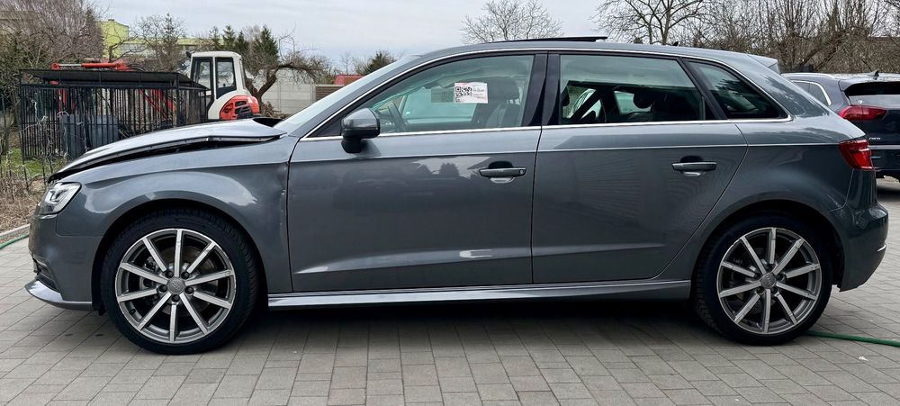 Audi A3 Sportback Sportback Etron 204KM Stronic Virtual Kokpit PlugIn !