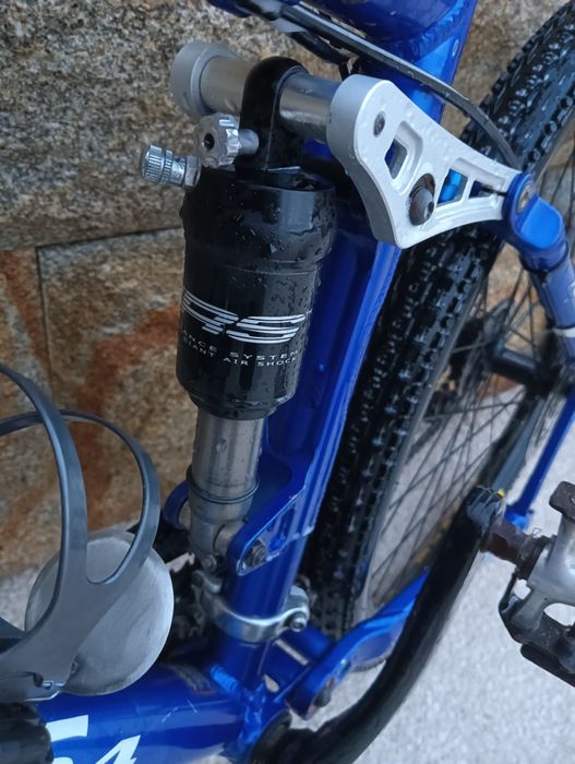 Bicicleta giant nrs