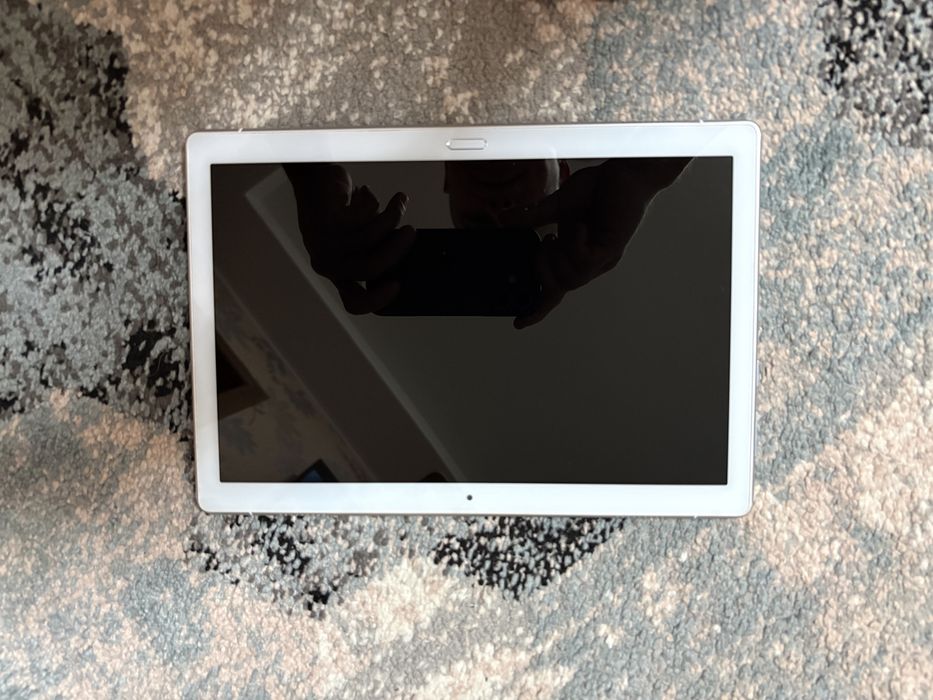 Планшет Lenovo TB-X705L