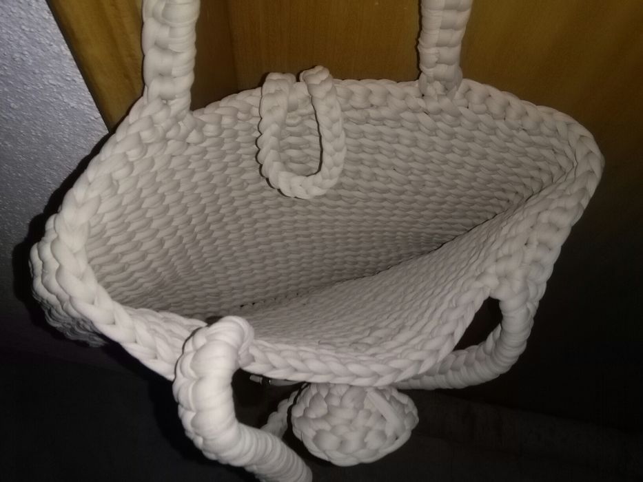 Mala Beje em trapilho Nova