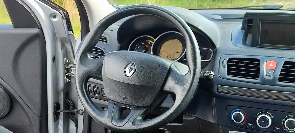 Renault Megane  1.5 DCI Garantia  Lux Dynamic 119€ Mês