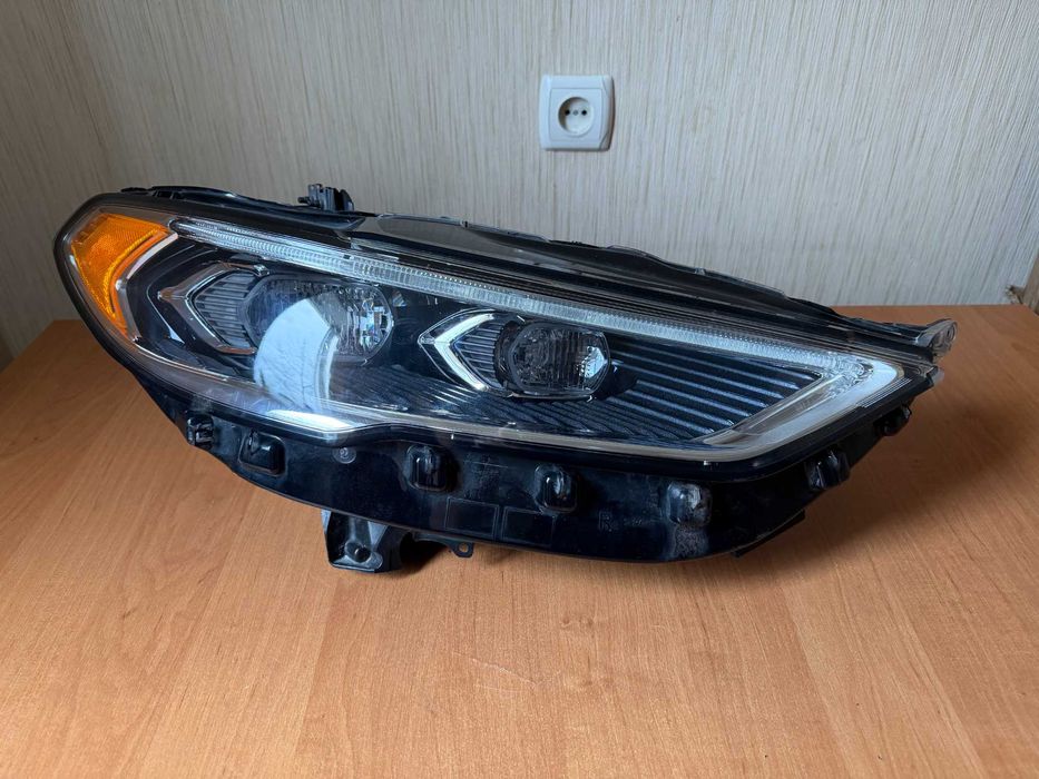 Фара права Ford Fusion USA 2017–2020 LED HS7Z-13008-AF ОРИГІНАЛ