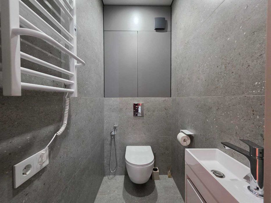 Двокімнатна з ремонтом, ЖК Нові метри Центр, газ, 2% оформлення