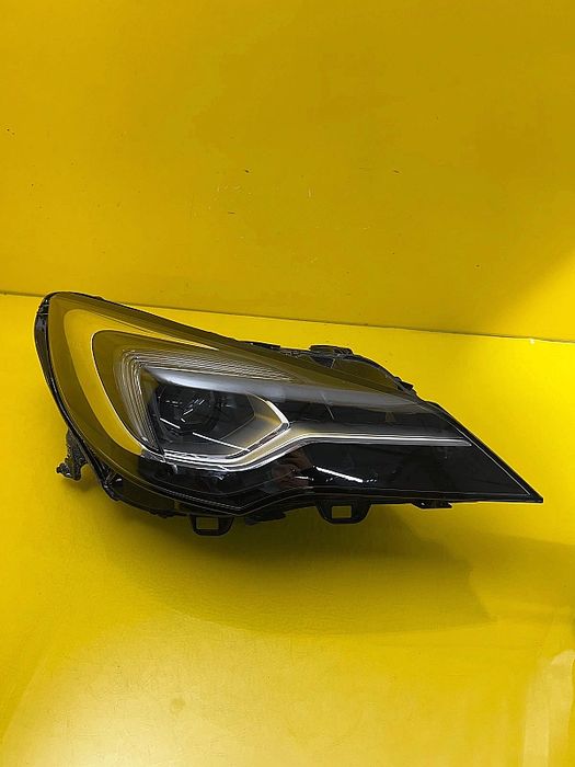 Lampa Prawa Przód Opel Astra 5 V K 15- Full Led