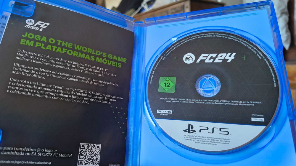 2 jogos de PS5 novos