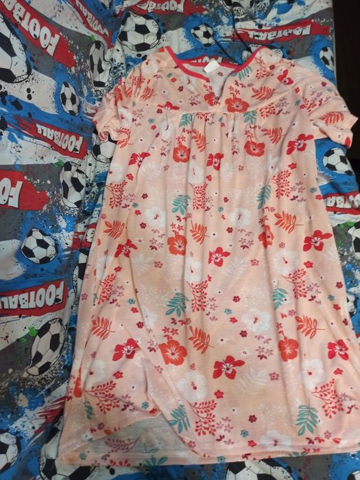 Koszula nocna damska w kwiaty