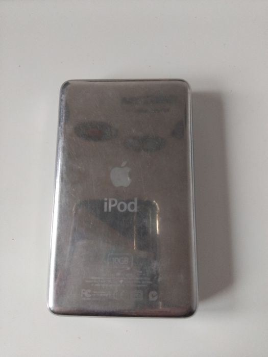 iPod Classic 3rd gen 10GB