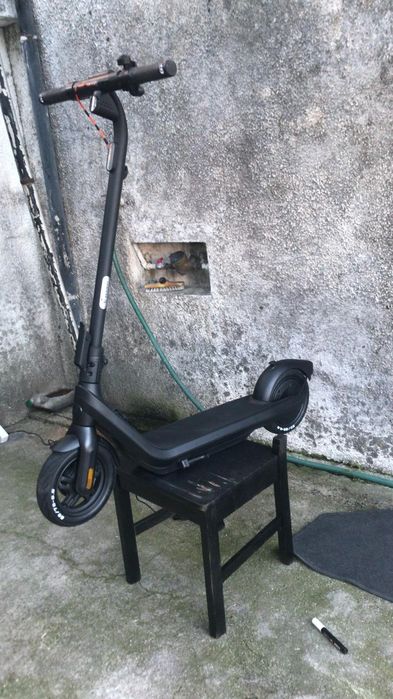 Trotinete eléctrica Ninebot e2 pro