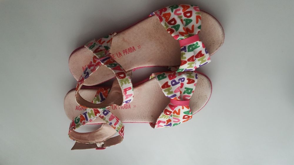 Детские  босоножки  PRADA -33 разм.