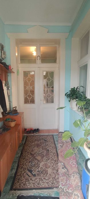 БЕЗПОСЕРЕДНЬО ЦЕНТР МІСТА! ІСТОРИЧНА будівля! 3 кім, 113 кв.м., жила