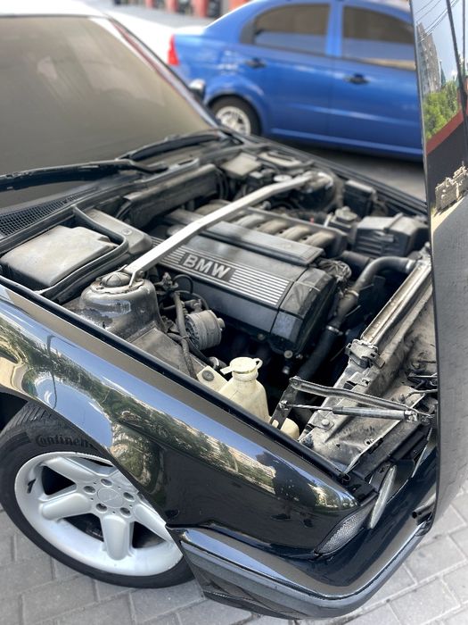 Продам. BMW E34,