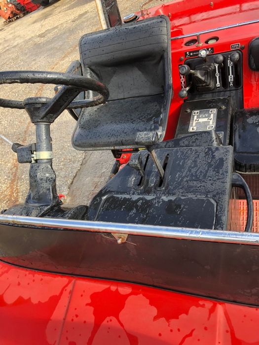 Tratror carro hinomoto com frese