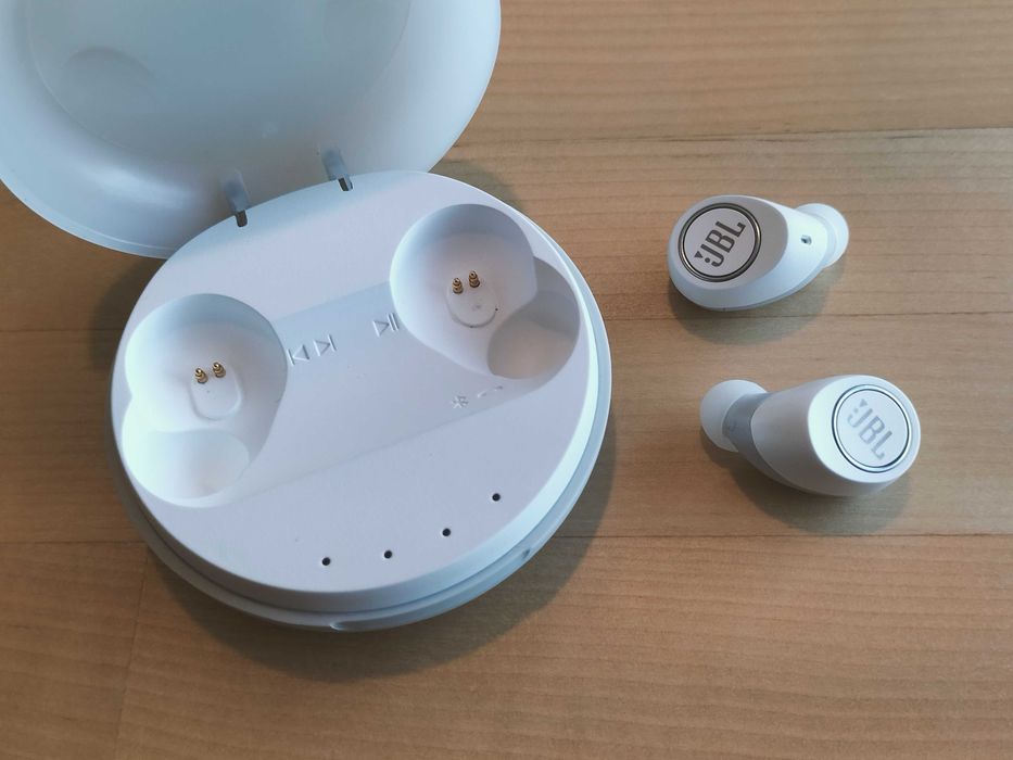 JBL Free X Brancos - In-Ear Headphones Bluetooth