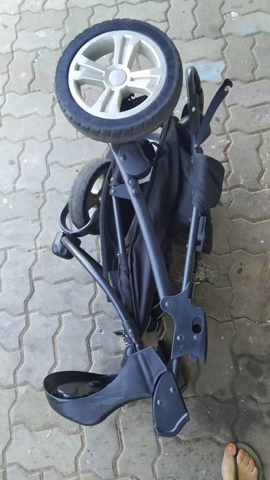 Carro de bebê kiddo