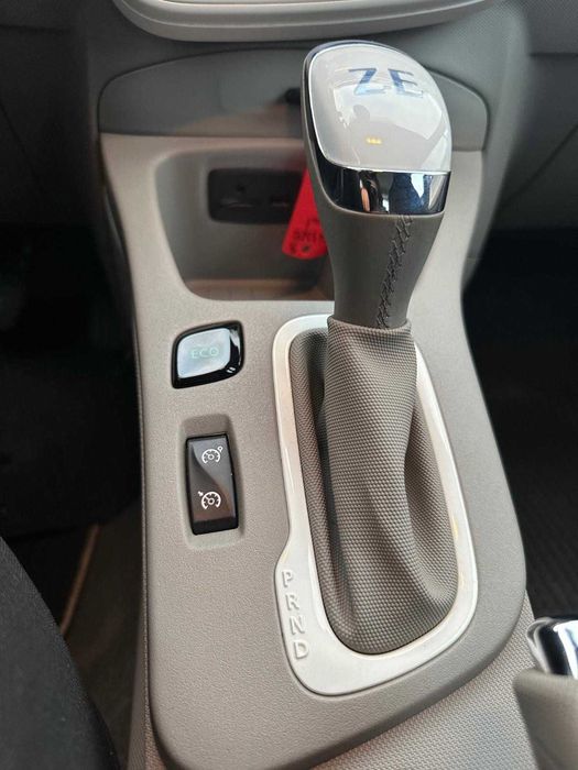 Renault Zoe 40 кВт без ДТП, два ключі, два комплекти коліс з дисками